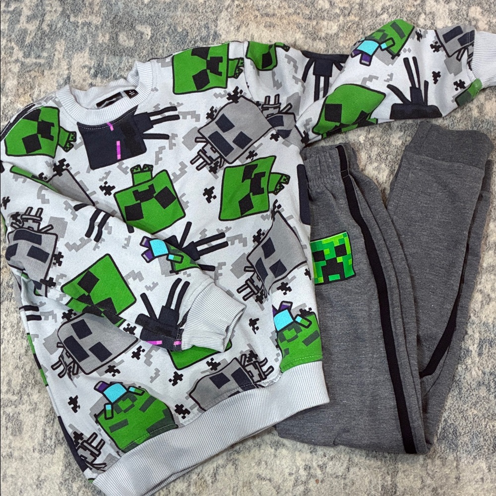 Kids Graphic Sweatshirt and Pants Set